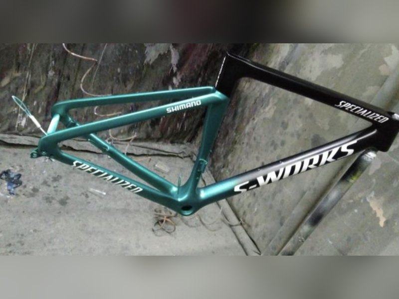 Cuadro Specialized S-Works verde y negro